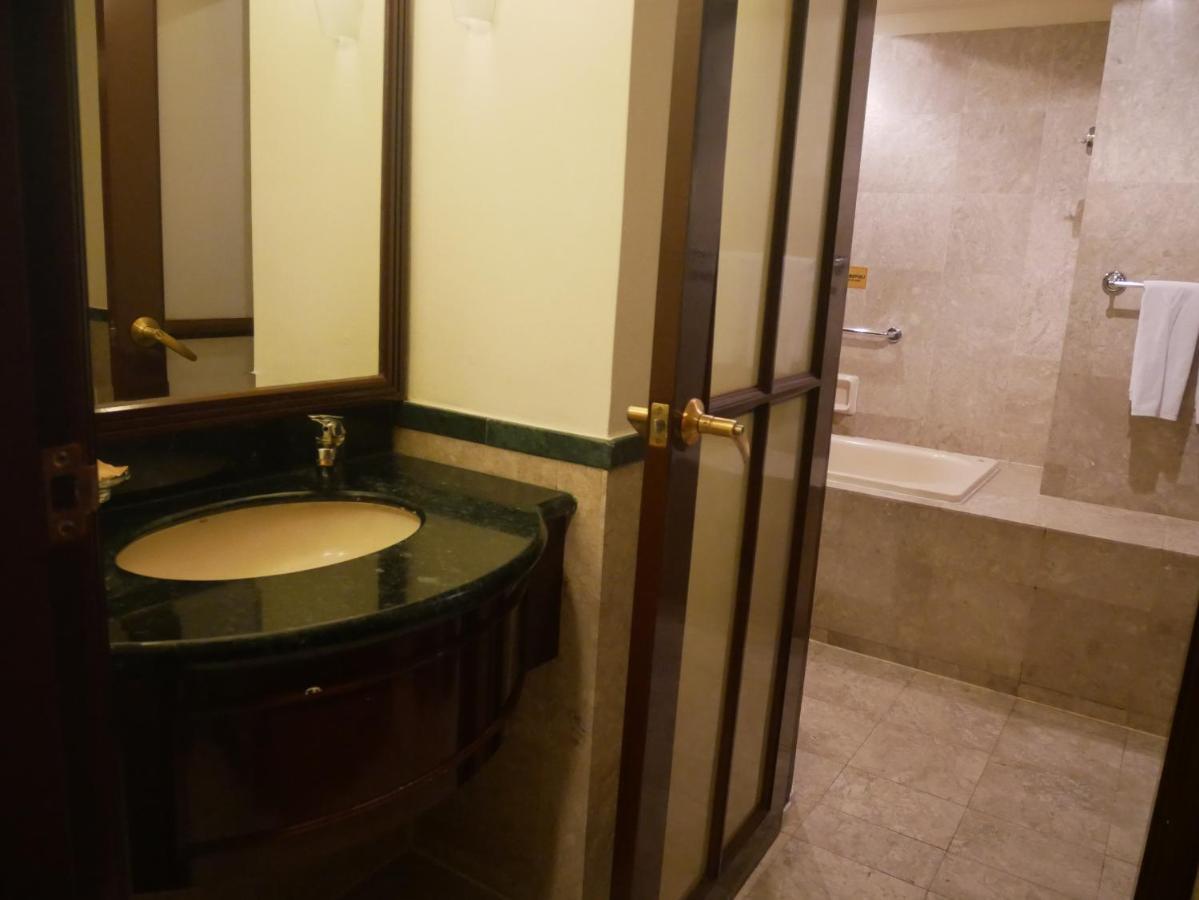 The Bukit Bintang Serviced Residences Kuala Lumpur Bagian luar foto